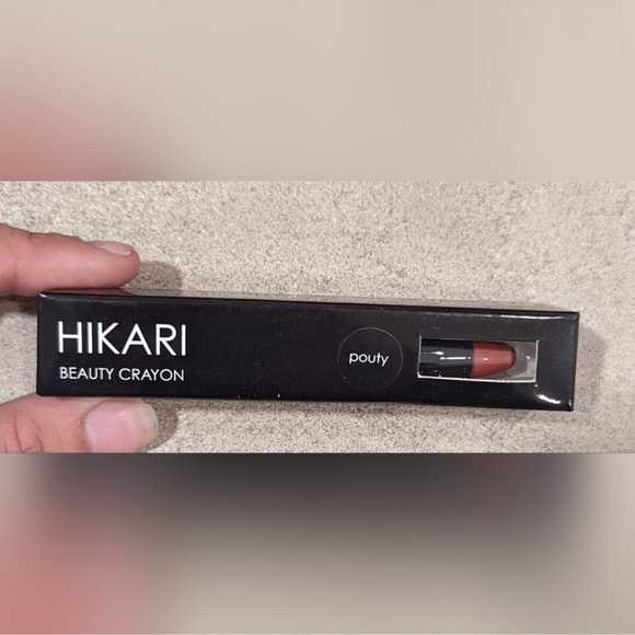 Hikari Beauty Crayon in Pouty – Soft Mauve Nude - Picture 2 of 2